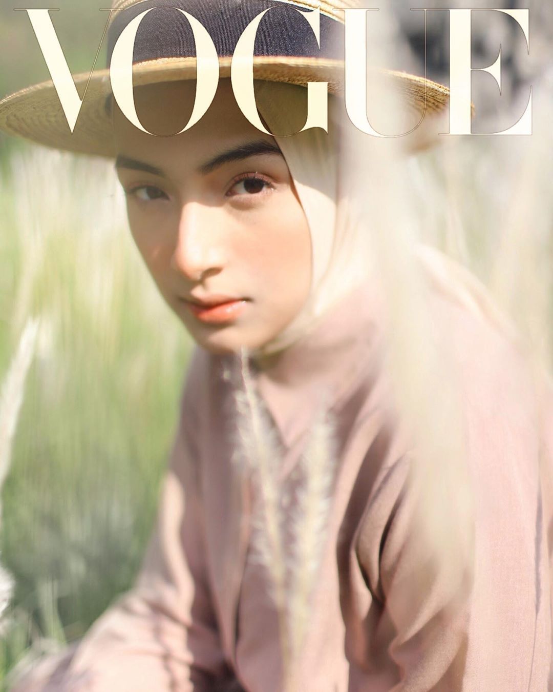 Deretan Gaya Selebgram Indonesia Ikut Vogue Challenge