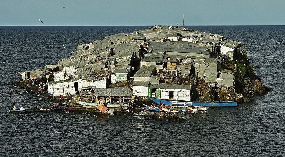 Bukan Pulau Jawa, Ini 10 Pulau Terpadat di Dunia