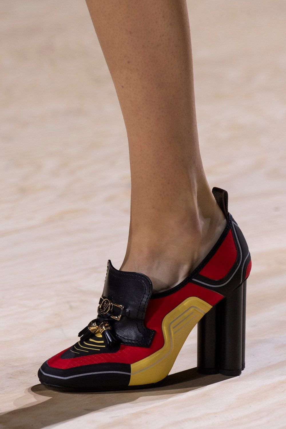 Model Sepatu yang Jadi Incaran Fashionista di Tahun 2020