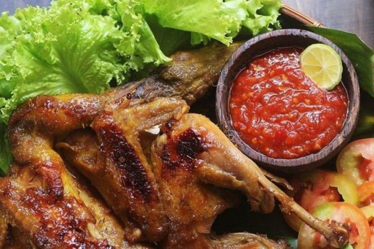 Beragam Bumbu, Ini 3 Resep Ayam Bakar yang Menggugah Selera