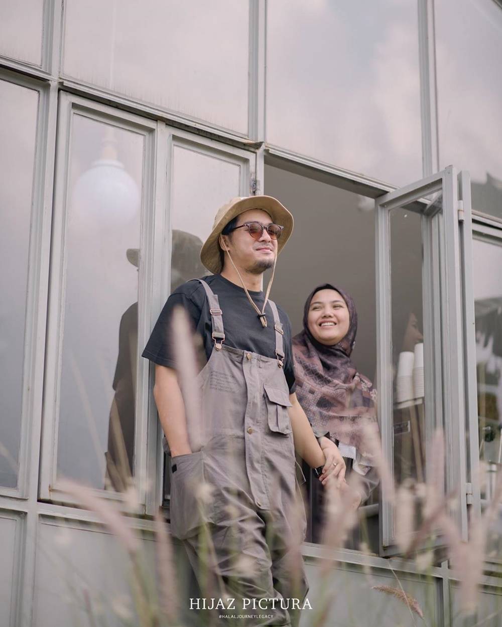 10 Foto Post-Wedding Ricky Harun dan Herfiza, Bak Masih ...