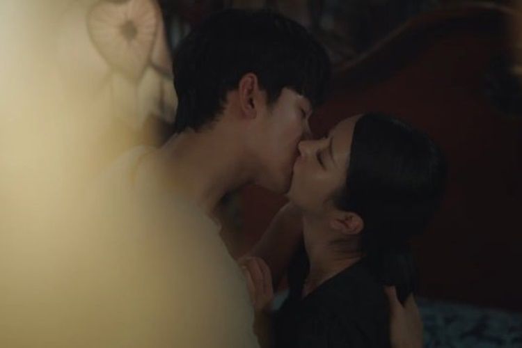 10 Drama Korea dengan Adegan Ciuman Terpanas Sepanjang Dekade Terakhir