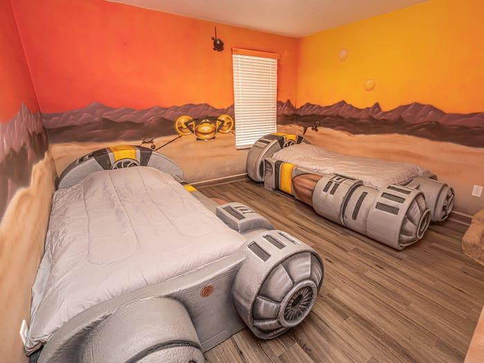 Bertemakan Star Wars, Airbnb Ini Siap Membawamu ke Galaksi Lain