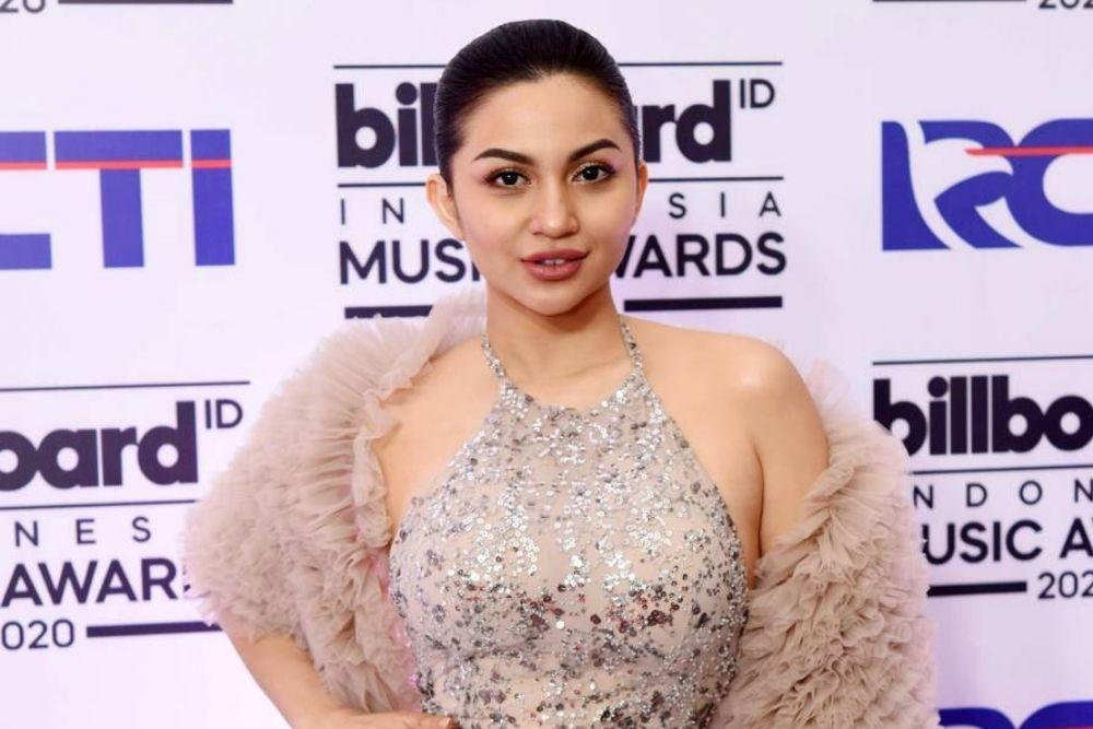 Potret Transformasi Ariel Tatum, Dulu Manis Kini Seksi Abis!  