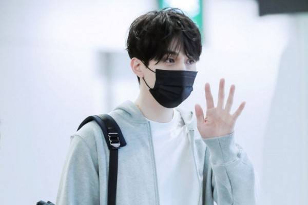 Pesona 9 Aktor Korea Ketika Gunakan Masker, Tetap Tampan Maksimal!