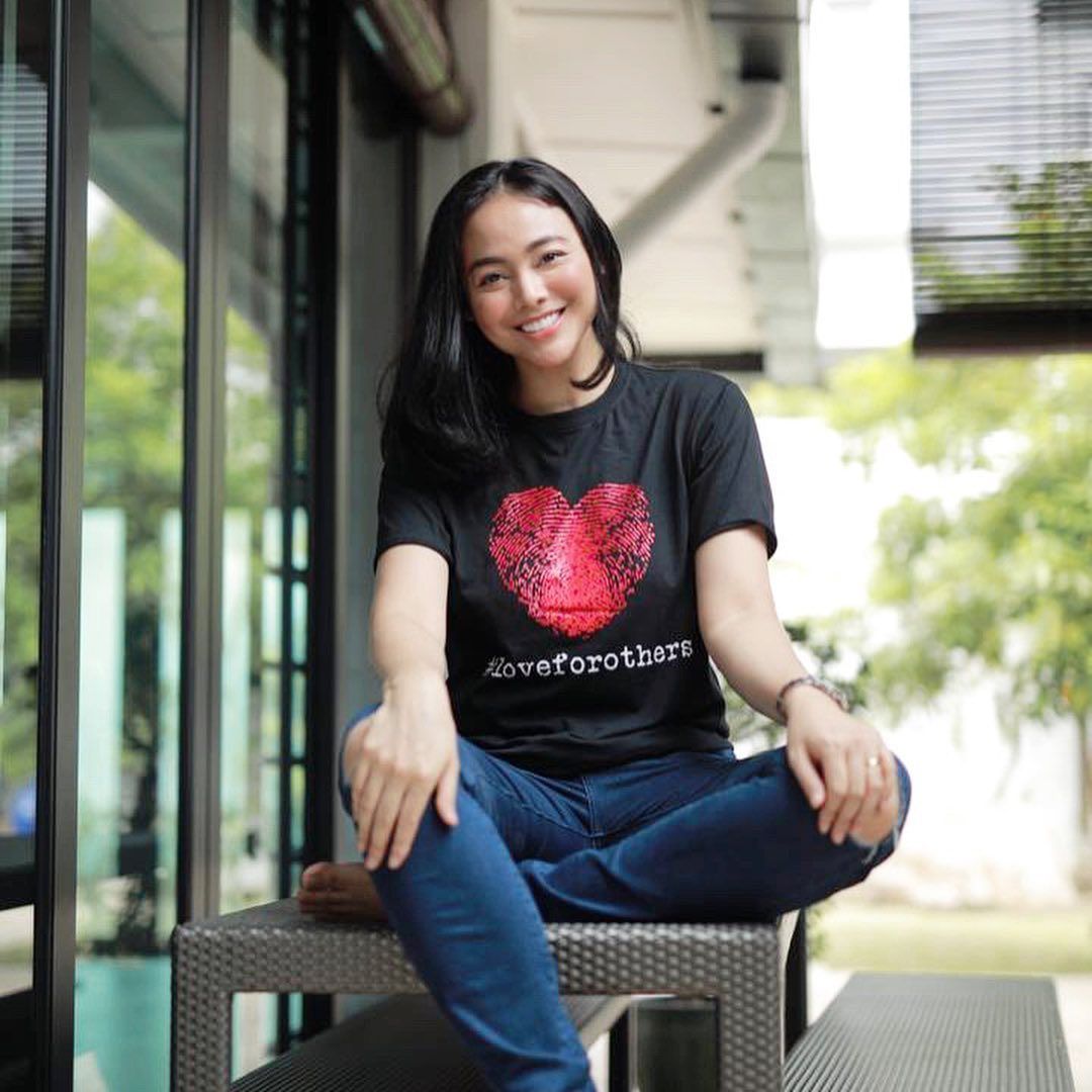 Gaya Artis Perempuan Indonesia yang Kini jadi Warga Negara Asing