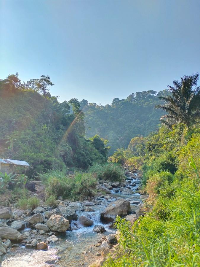 5 Curug Indah Selain Leuwi Hejo