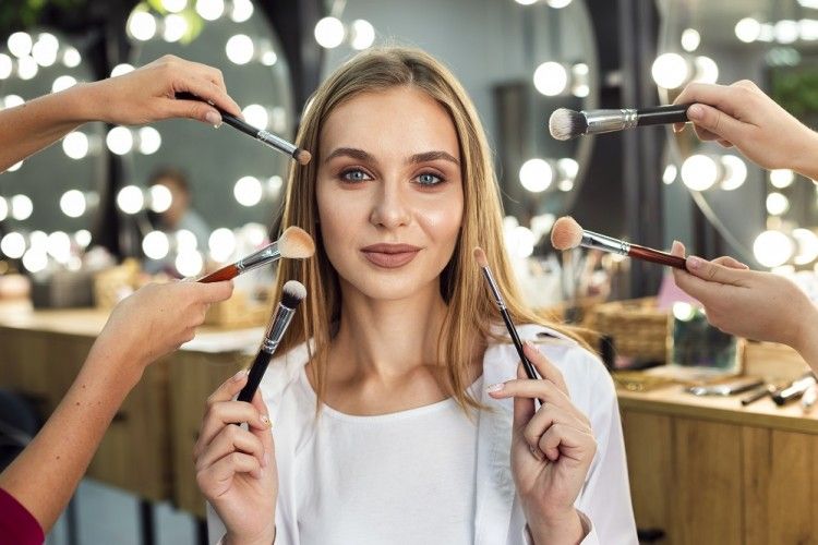 7 Istilah Makeup yang Jarang Digunakan dalam Keseharian