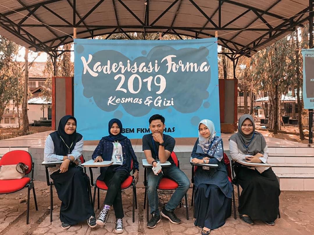 Ini Sosok Mahasiswi yang Orasinya Viral 
