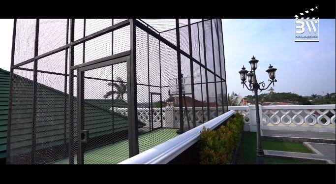 Potret Istana Sule Komedian Kaya Raya
