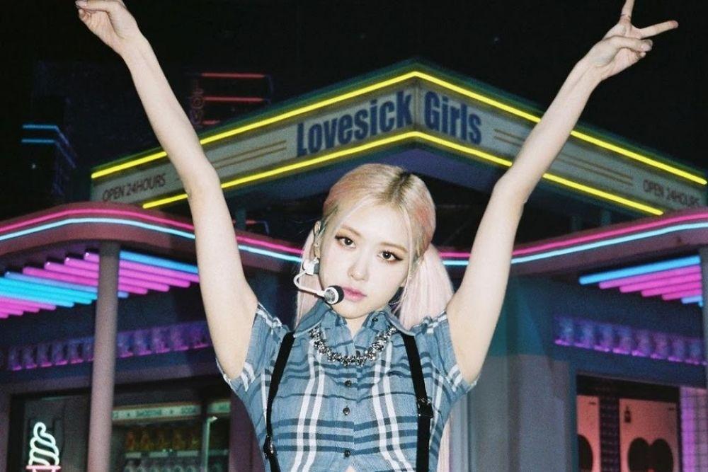 Pesona Rose BLACKPINK di Atas Panggung
