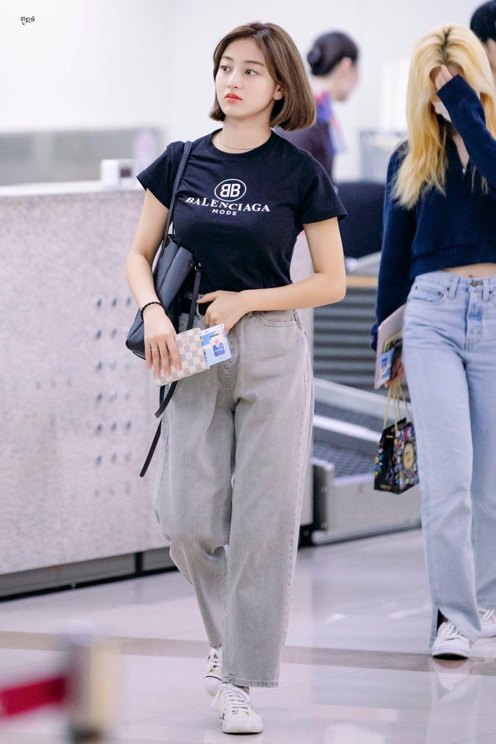 Intip Gaya OOTD Jihyo TWICE Manis dan Seksi