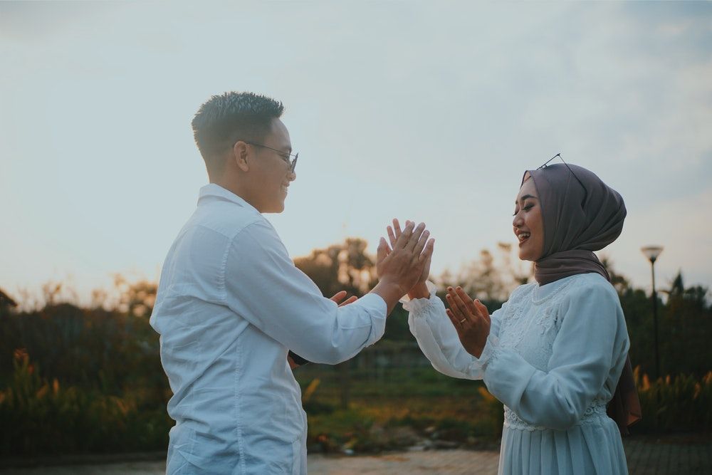 Kewajiban Suami & Istri dalam Pernikahan Menurut Islam