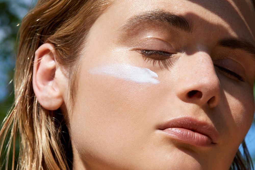 5 Tips for Choosing Sunscreen for Oily Skin, Must Know! 