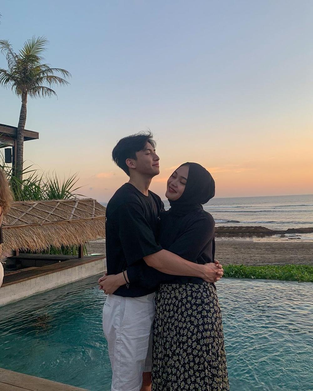 Bikin Gemas! Intip 9 Gaya Pacaran Putri Delina dan Jeffry Reksa