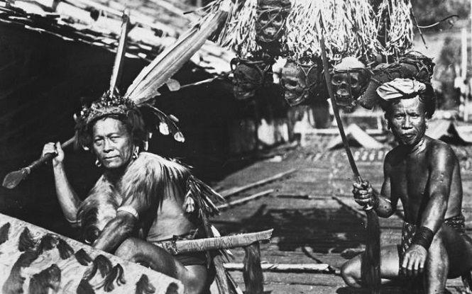 7 Tradisi Indonesia Paling Ekstrem, Bikin Ngilu Lihatnya!