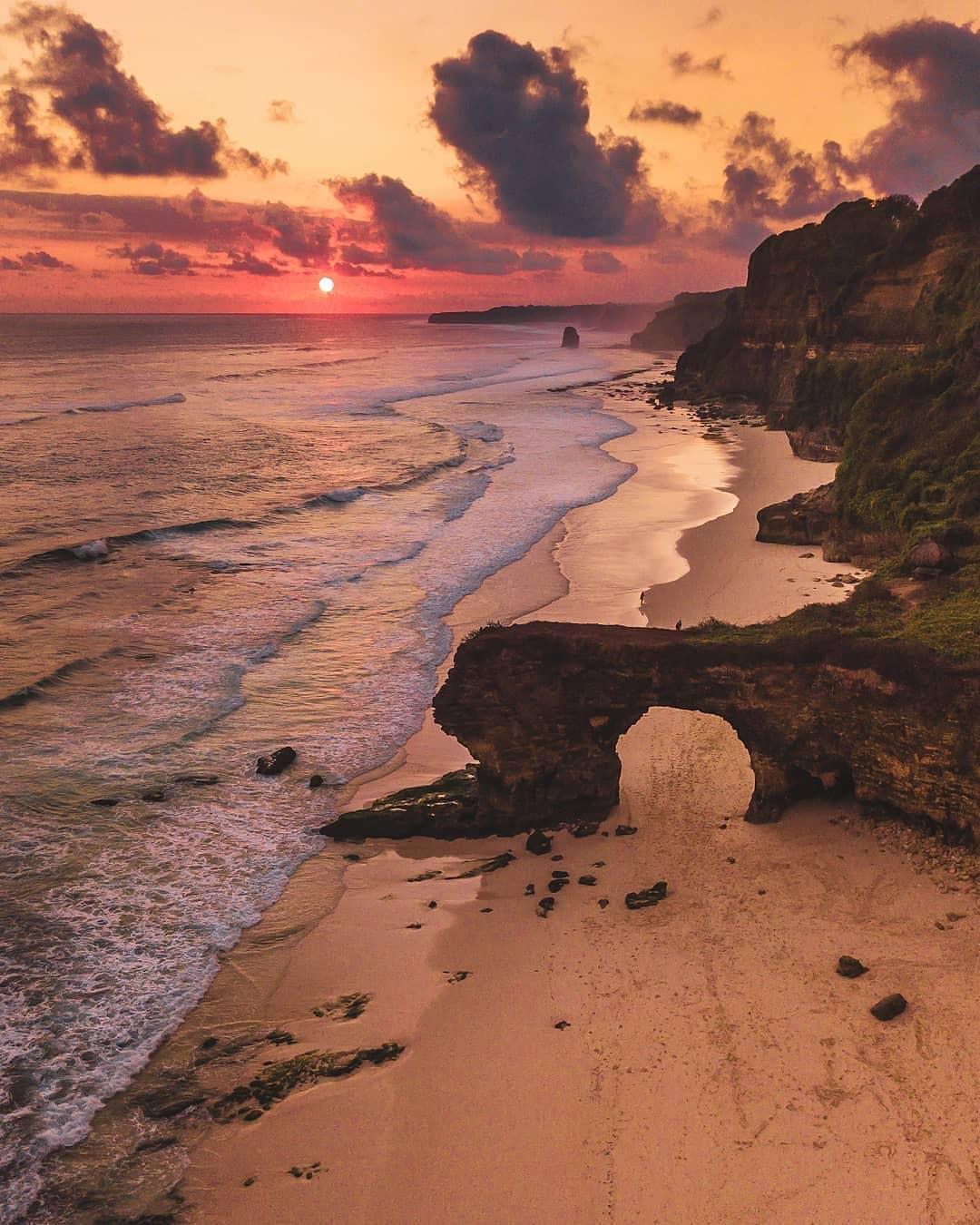 Sebelum Hancur Karena Gempa, Ini 10 Potret Indah Batu Cincin Sumba
