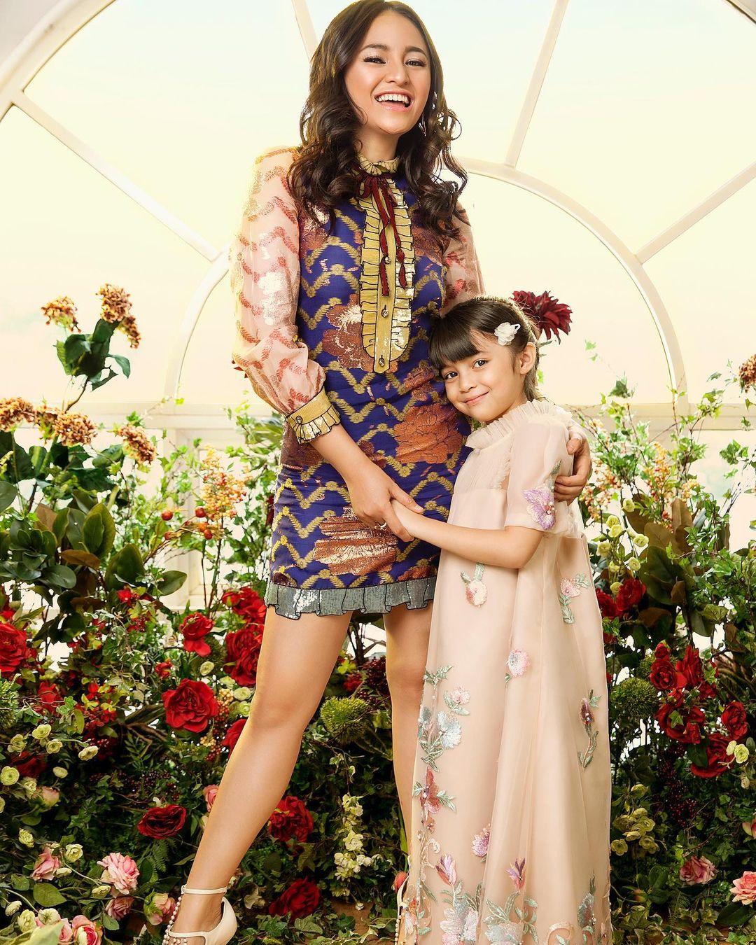 Gaya Kompak Marshanda dan Anak, Mommy Goals Banget!