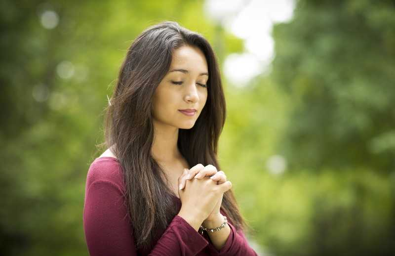 Sebelum Beraktivitas, Inilah Rangkaian Doa untuk Umat Katolik