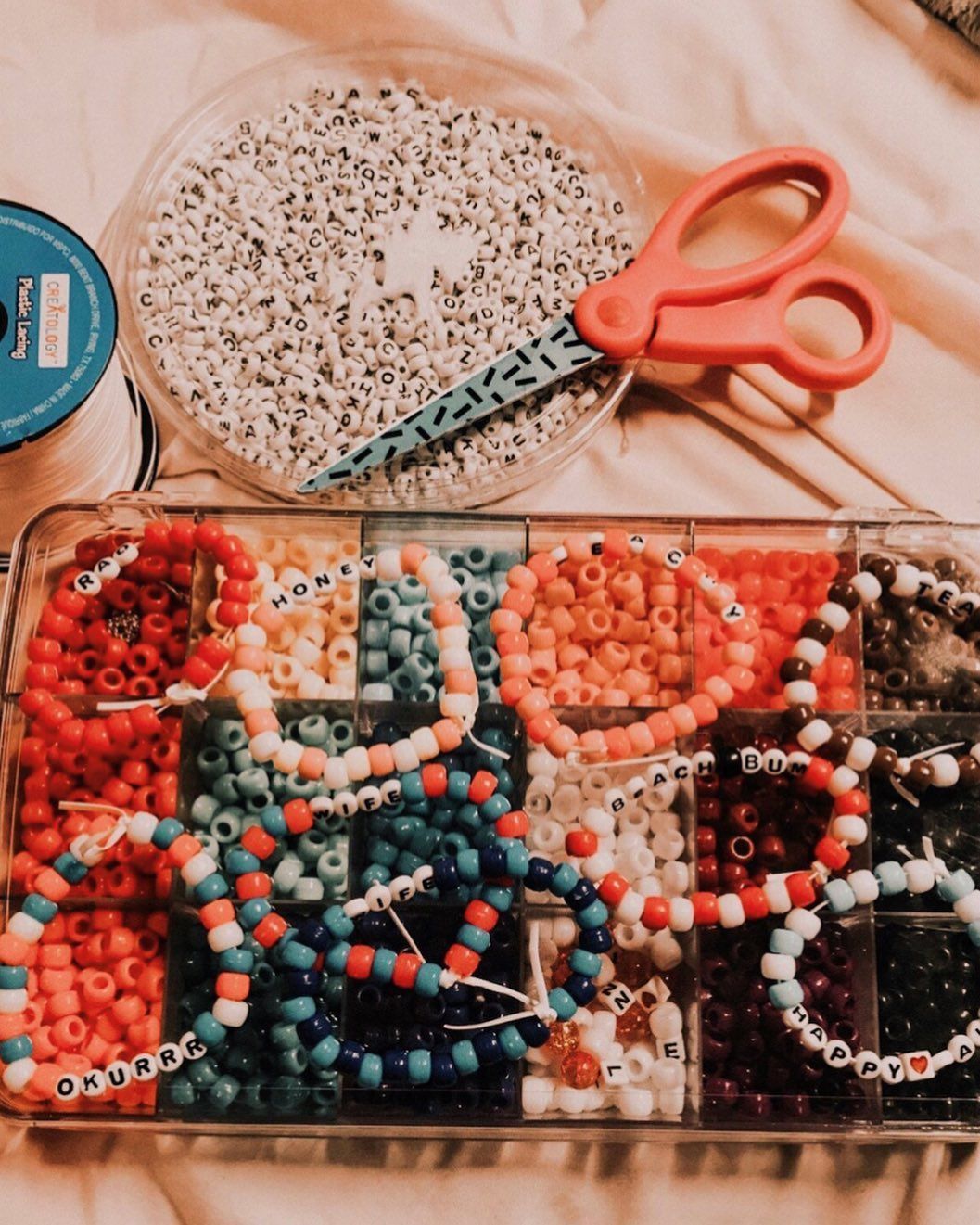 Langkah-langkah Membuat DIY Aksesori Beads, Unik dan Mudah!