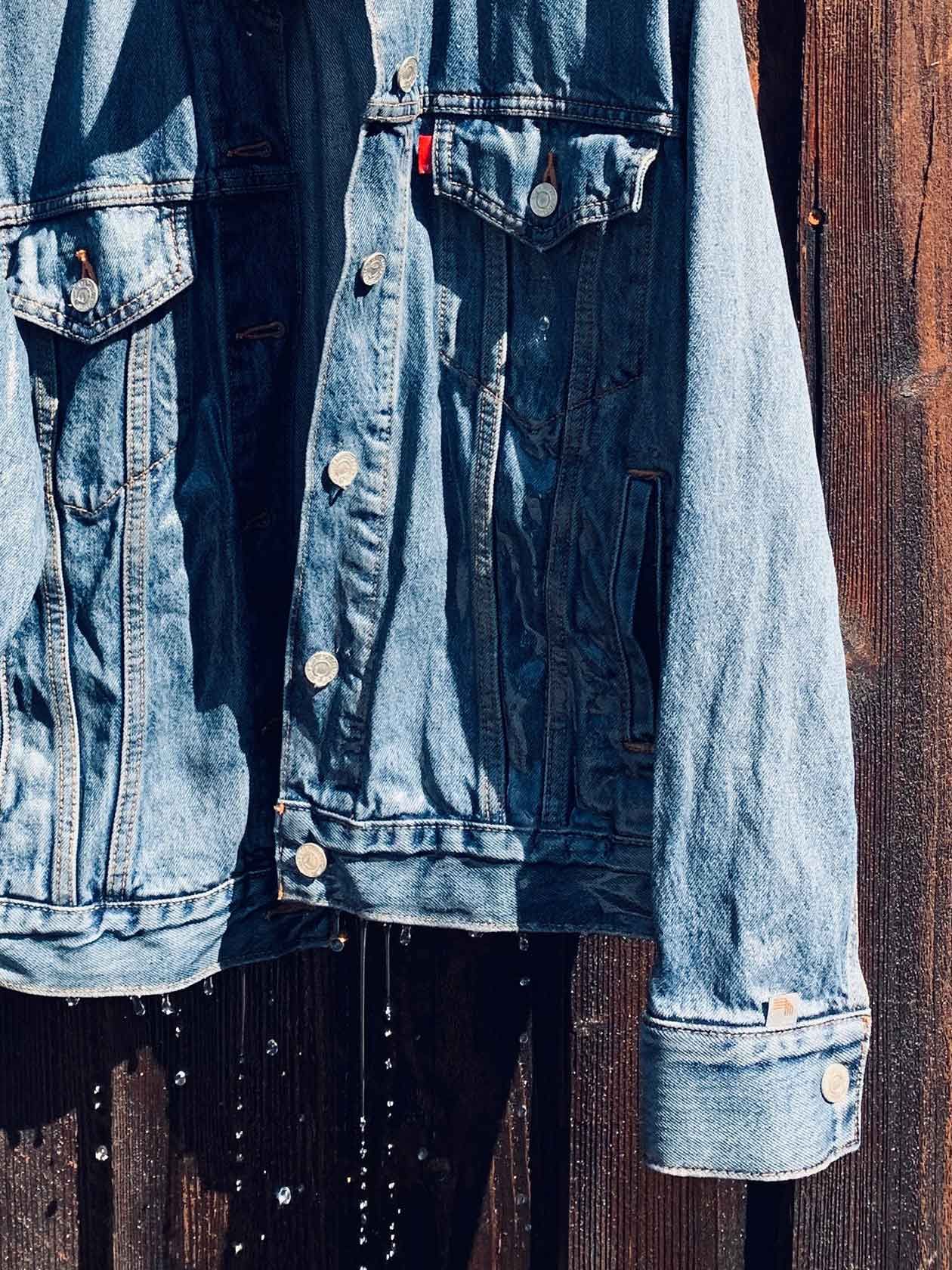  Cara  Merawat Jaket Jeans  Agar Tidak Pudar 