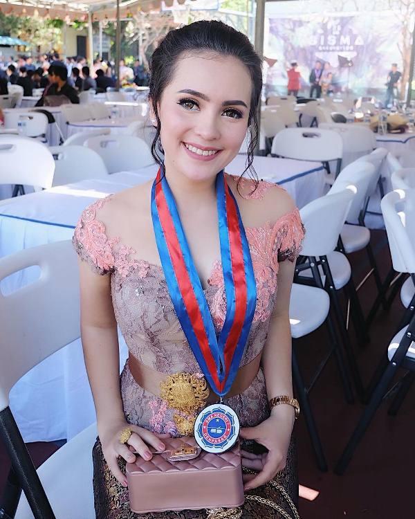 Sosok Lidi Brugman, Pesinetron Cantik Istri Lucky Perdana  
