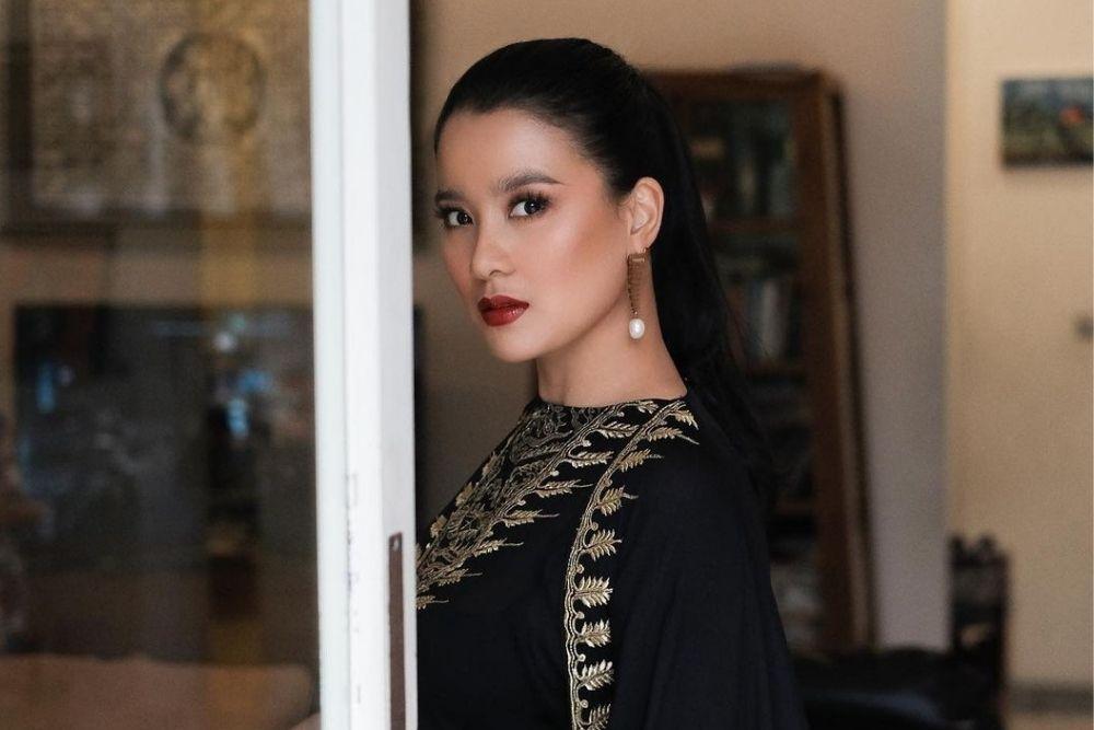 7 Potret Terbaru Marcella Zalianty, Makin Seksi di Usia 40 Tahun