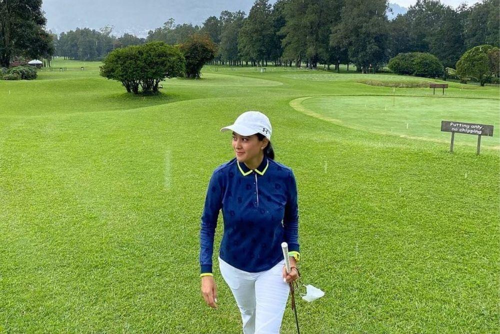 7 Potret Terbaru Marcella Zalianty, Makin Seksi di Usia 40 Tahun