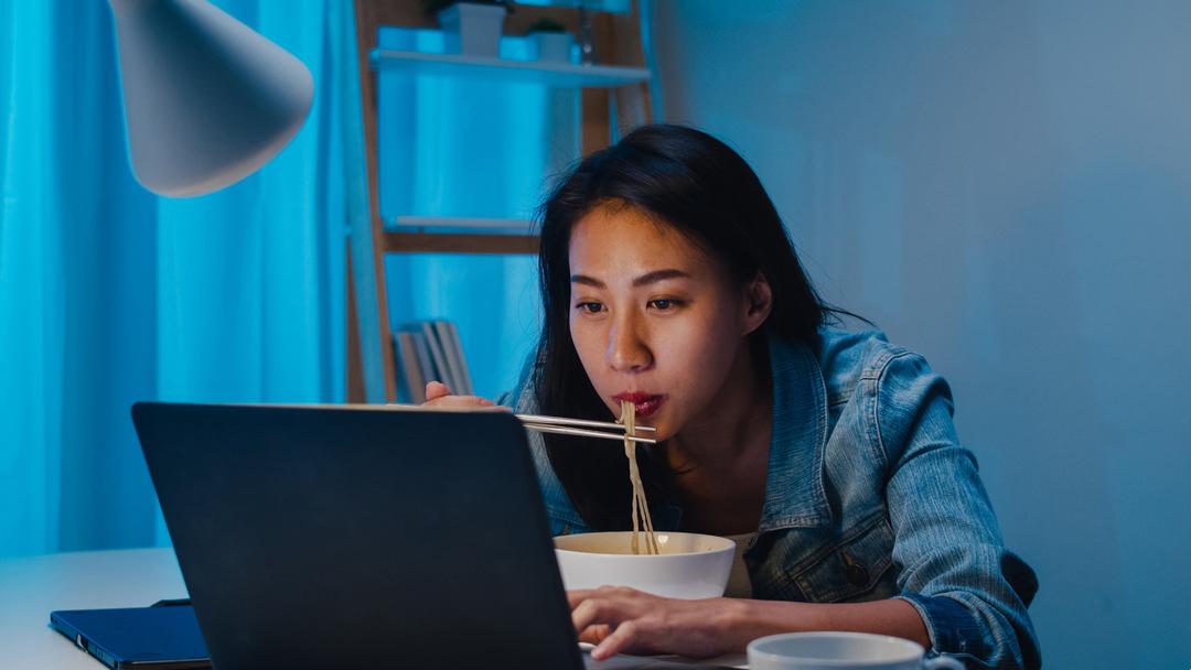 Awas! Ini Bahaya yang Mengancam Jika Kamu Seorang Workaholic
