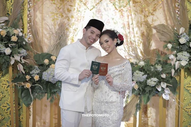 Mudah Diingat, 10 Pasangan Artis Ini Menikah di Tanggal Cantik