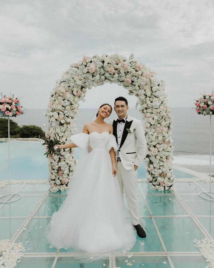 Mudah Diingat, 10 Pasangan Artis Ini Menikah di Tanggal Cantik