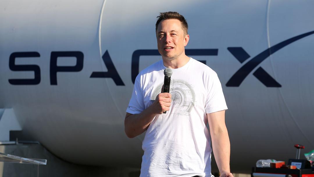 10 Aturan ‘Nyeleneh’ Orang Terkaya Dunia Elon Musk untuk Pasangannya