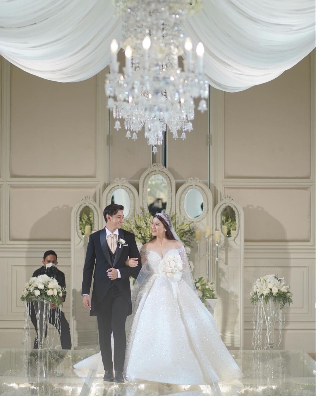 Detail Gaun Pernikahan Felicya Angelista, Bak Putri Dongeng!
