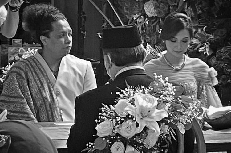 Tak Direstui Ibu, 5 Fakta Pernikahan Indah Permatasari & Arie Kriting