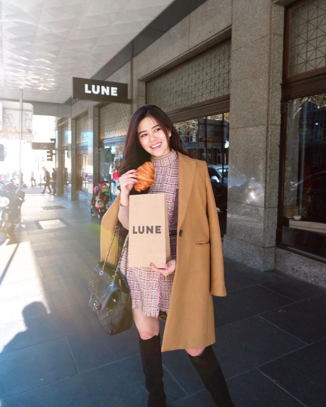 Dijuluki Crazy Rich Surabaya, Ini Gaya Melisa Hartanto Indonesian Idol