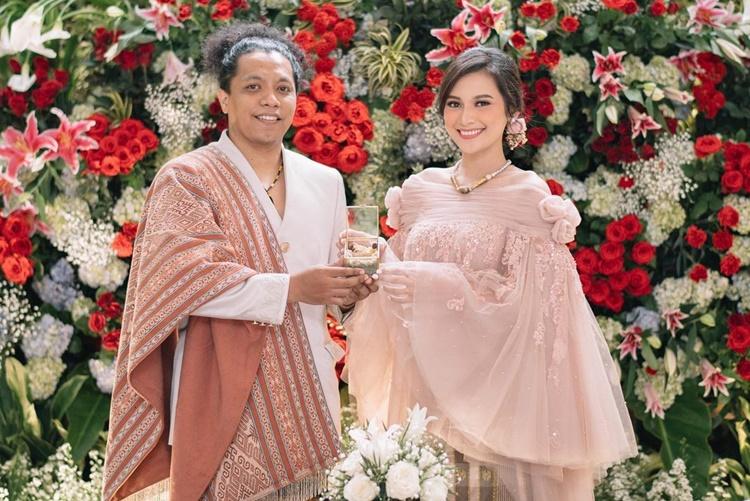 6 Artis yang Tidak Akur dengan Mertua, Tetap Nikah Mesti Tak Direstui