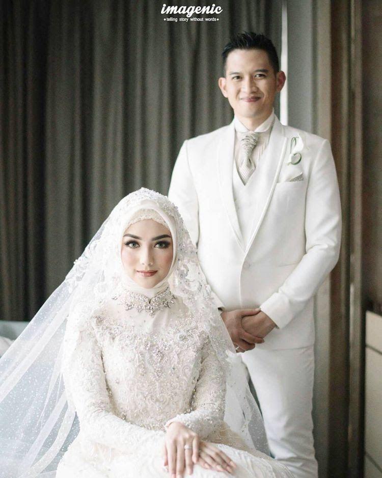 Anti Friendzone! 10 Artis Ini Pilih Nikahi Sahabatnya Sendiri