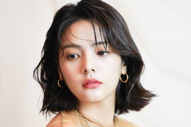 Diduga Bunuh Diri, Ini Perjalanan Karier Song Yoo Jung 'School 2017'