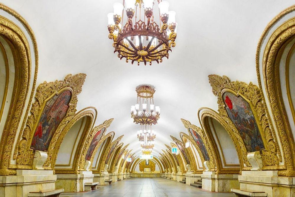 12 Arsitektur Stasiun Kereta di Rusia yang Bikin Terperangah