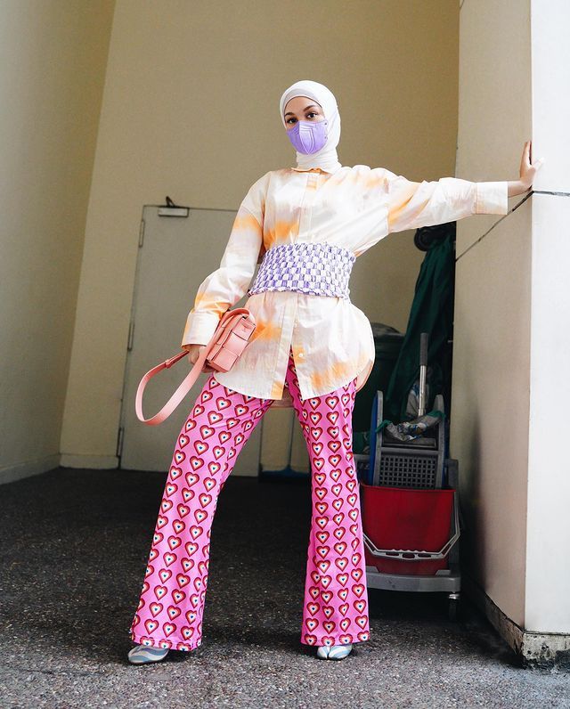Inspirasi Padu-padan Outfit Hijab dengan Kemeja