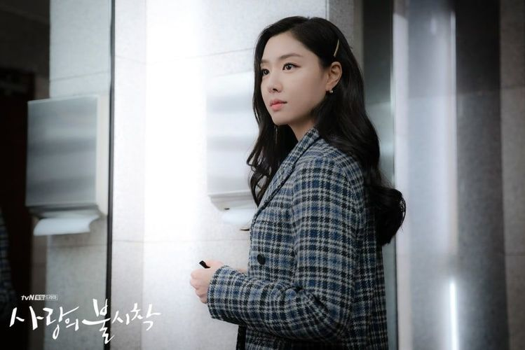 5 Cara Menghadapi Cinta Sepihak a la Second Lead di Drama Korea