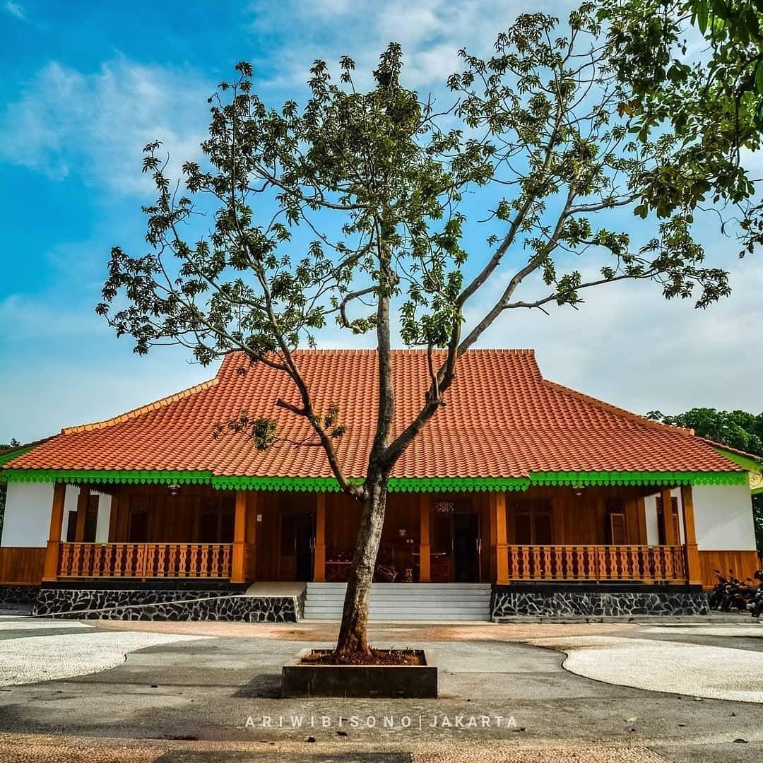 7 Tempat Wisata Tersembunyi di Pulau Jawa yang Nggak Ramai Wisatawan