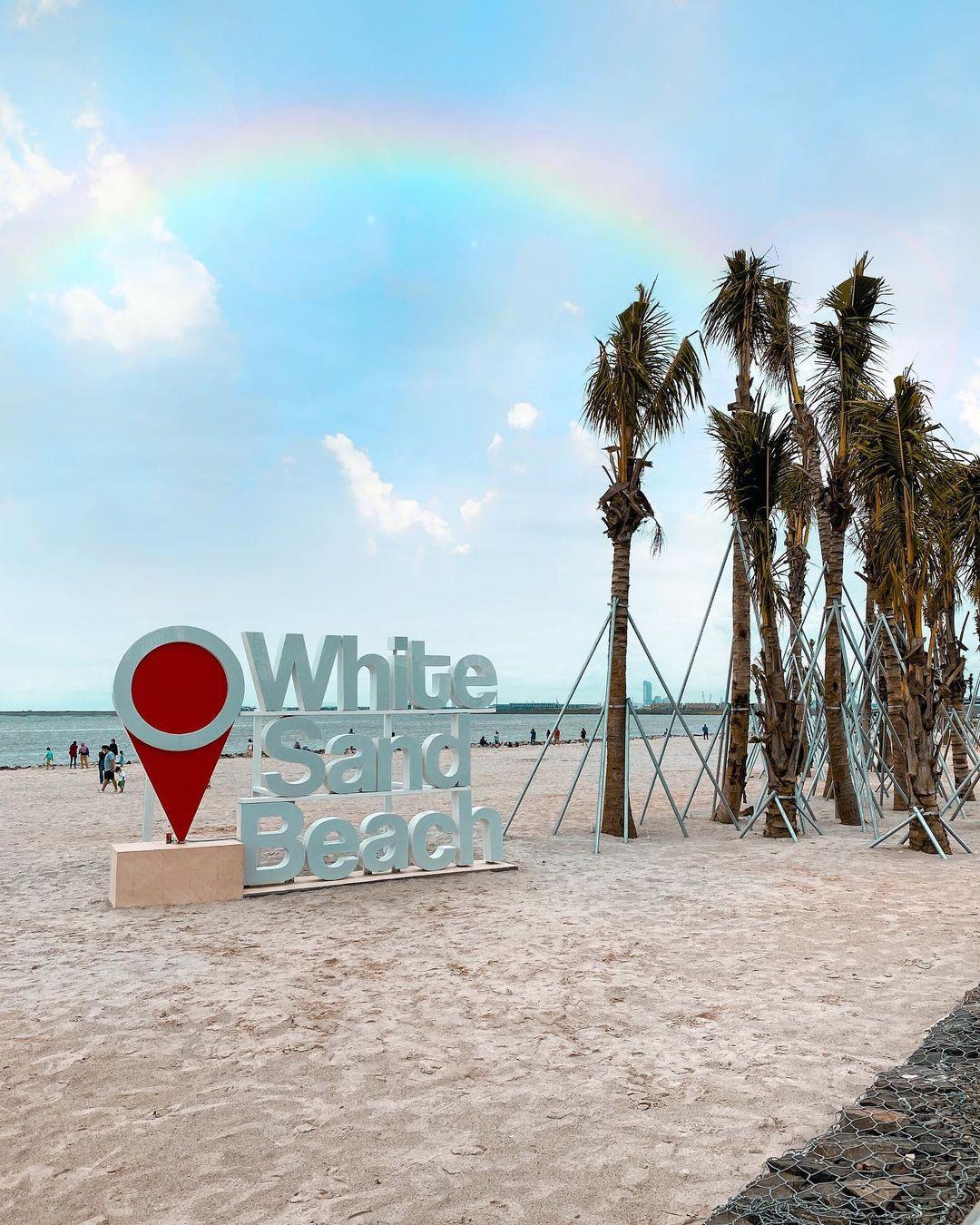 7 Tempat Wisata Tersembunyi di Pulau Jawa yang Nggak Ramai Wisatawan