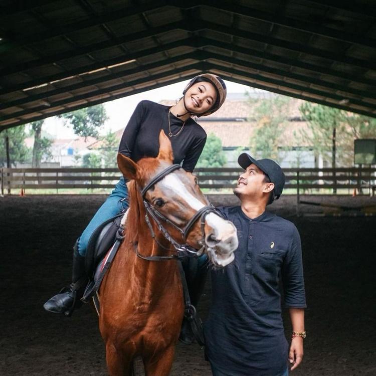 Dikabarkan Putus, Ini 10 Kenangan Manis Glenca Chysara dan Adi Sastro