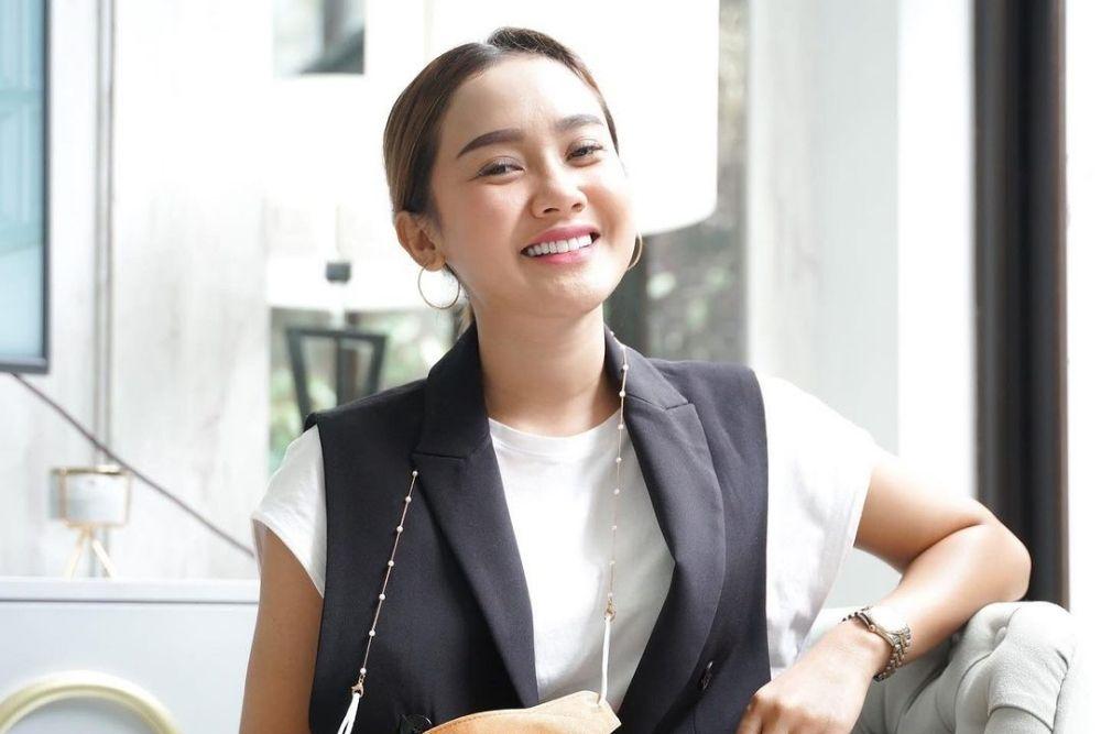 7 Potret Terkini Cita Citata, Pedangdut Seksi yang Curi Perhatian