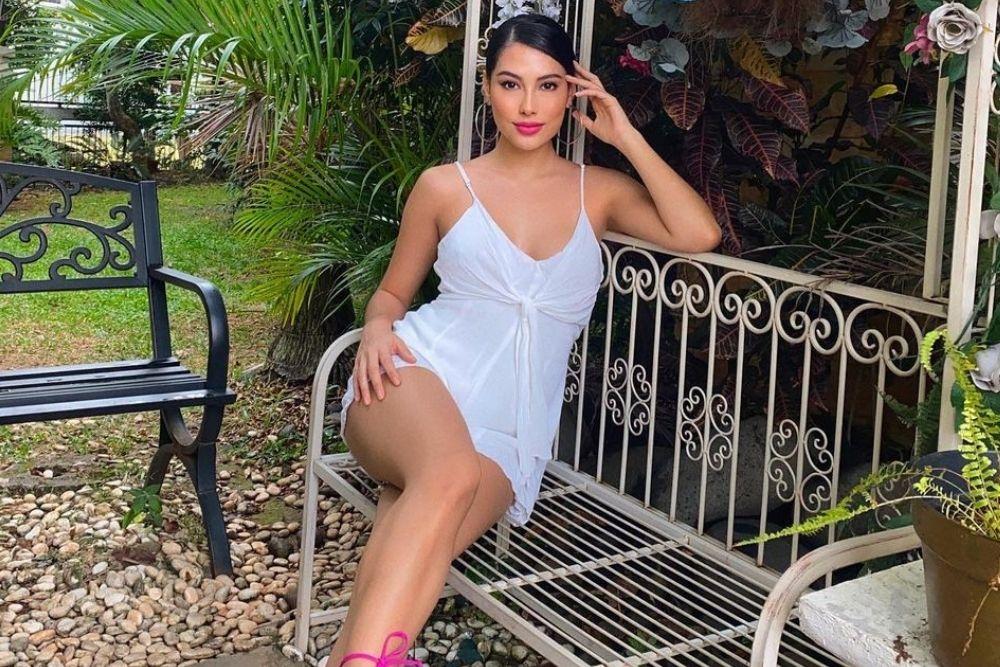 Pesona Frederika Alexis Cull yang Seksi di Usia 21 Tahun
