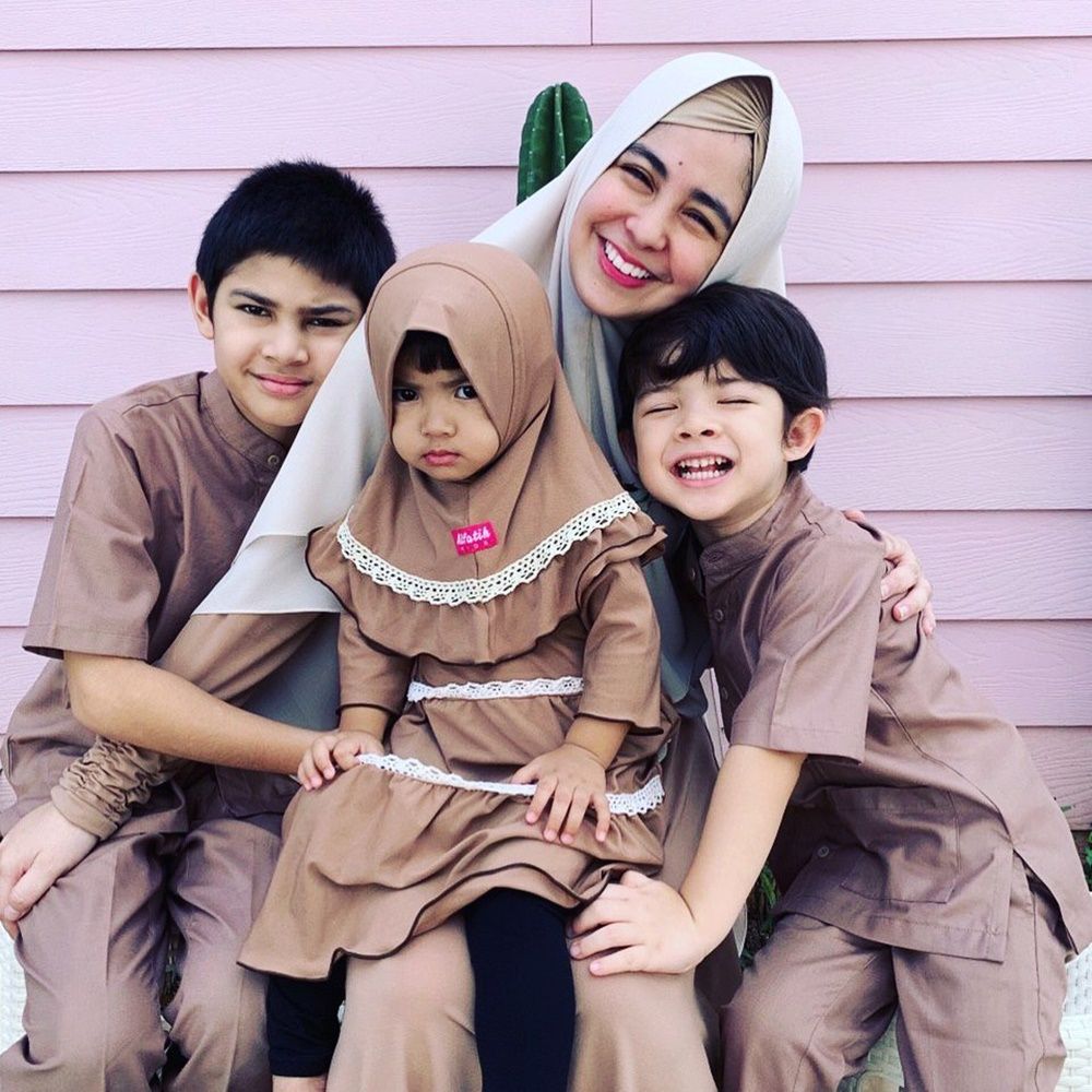 Cerai Muda, 8 Seleb Ini Jadi Single Mom di Usia 20-an Tahun