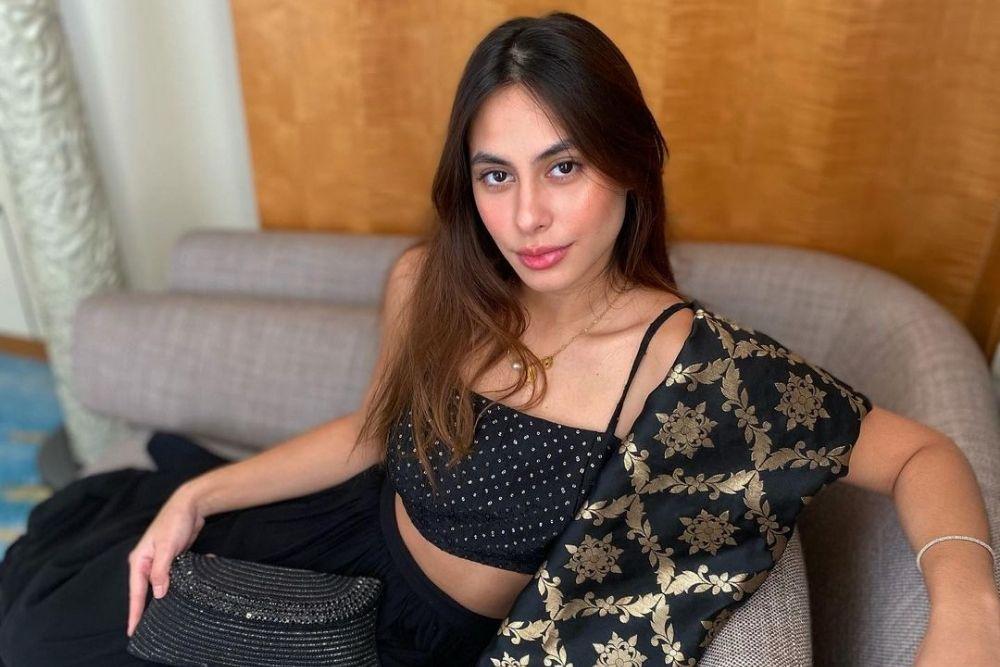 Tampil Bak Artis Bollywood, Intip 7 Gaya Seleb Kenakan Baju India
