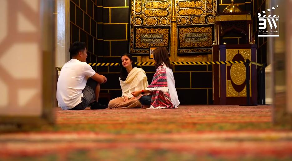 Ada Lapangan Golf, 10 Potret Mewah Rumah Presenter Ovi Dian