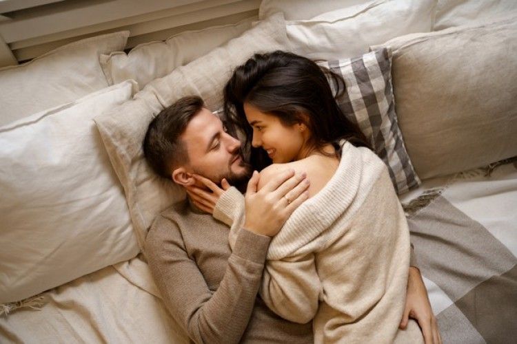 Penting Banget! 7 Hal Ini Perlu Diketahui Istri Tentang Suaminya